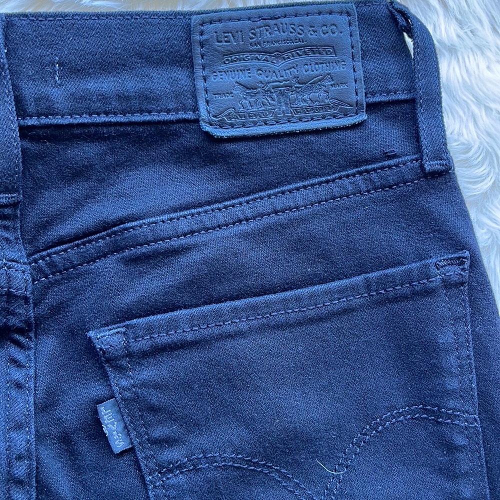 Levi's 724 High Rise Straight - Picture 8 of 8